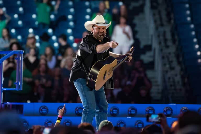 10 Of The World's Richest Country Singers: See Their Net Worth - Music ...