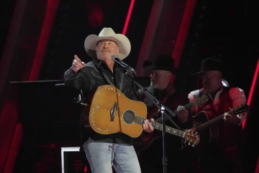 10 Of The World's Richest Country Singers: See Their Net Worth - Music ...