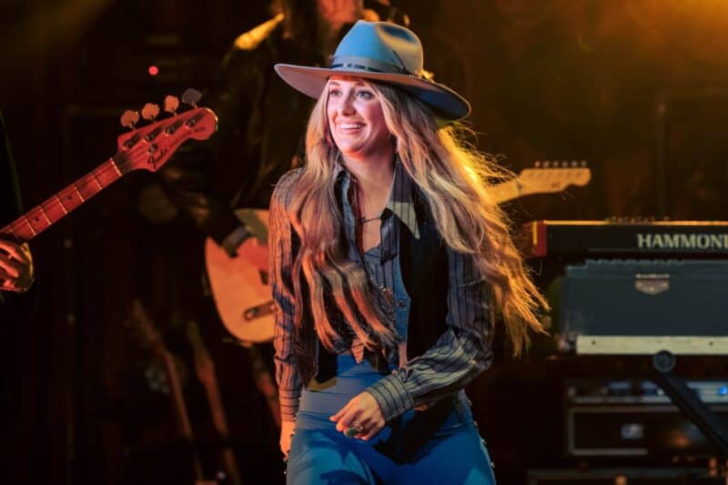 Lainey Wilson Exhibits Her 'Country with a Flare' with New Album and Tour