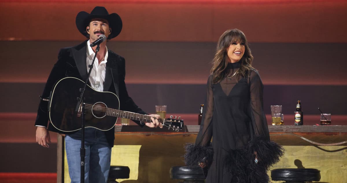 Ella Langley, Riley Green Deliver Mesmerizing Performance of “You Look Like  You Love Me” at 2024 CMA Awards - Music Mayhem