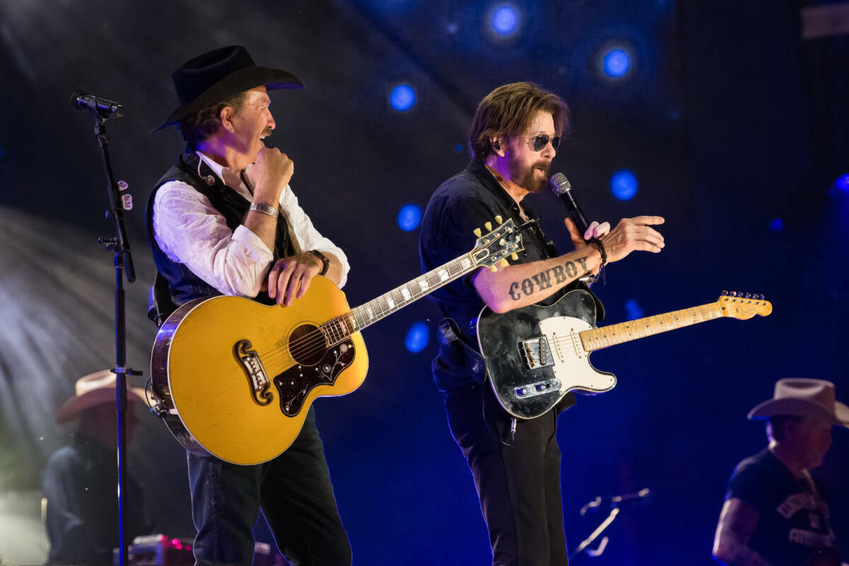 Brooks & Dunn; Photo by Andrew Wendowski