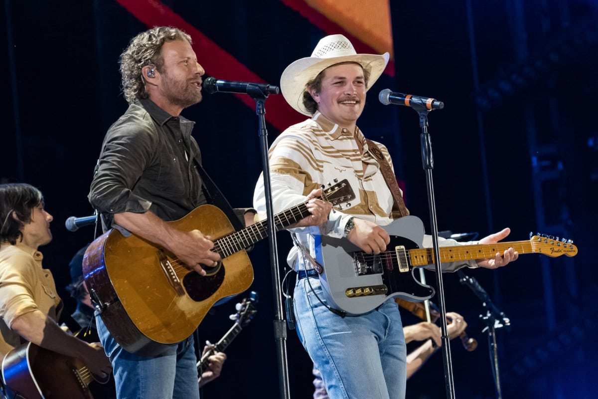 Dierks Bentley, Zach Top; Photo by Andrew Wendowski