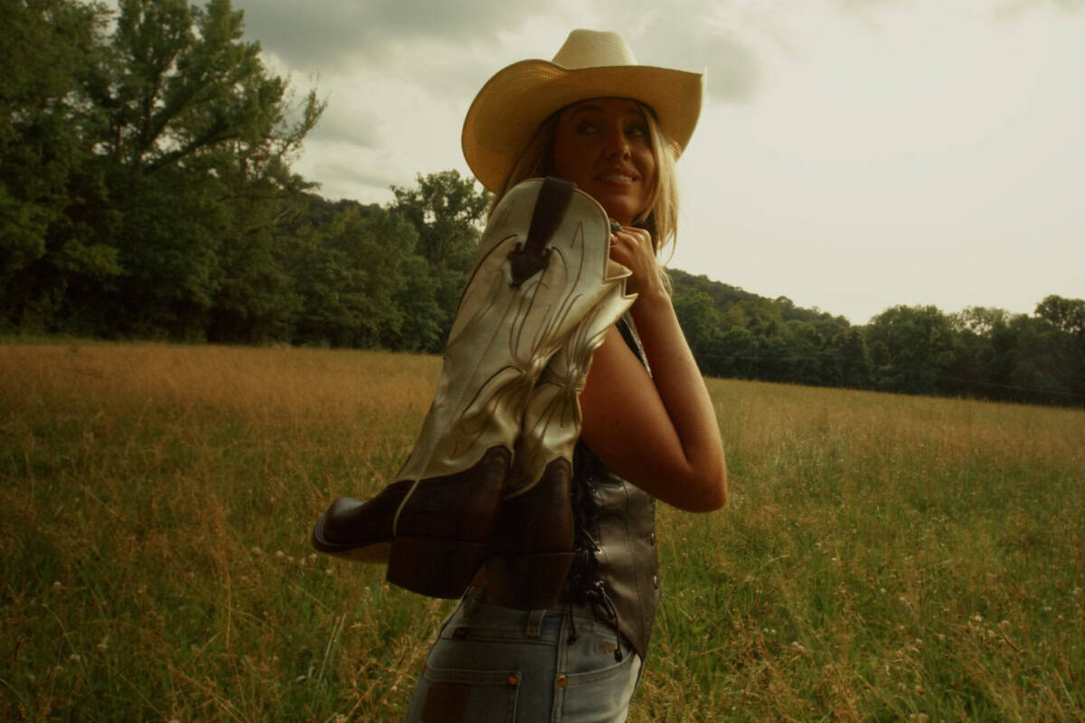 Lainey Wilson, Photo Courtesy of Golden West Boots
