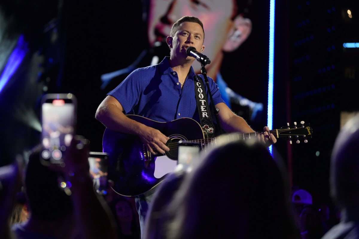 Scotty McCreery, Photo Courtesy of CMA Fest