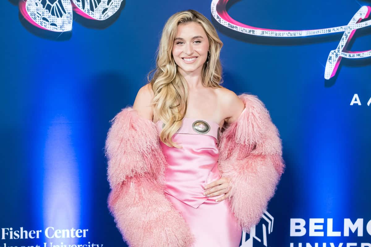 Harper Grace; Photo by Andrew Wendowski