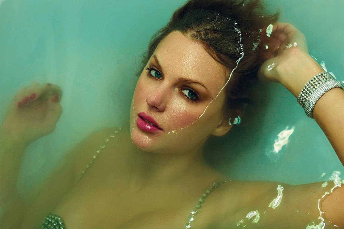 Taylor Swift, Photo Courtesy of Mert Alas & Marcus Piggott