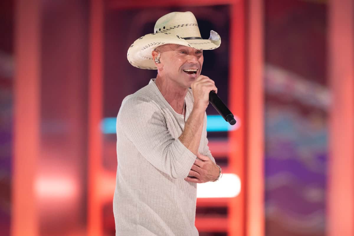 Kenny Chesney; Photo Courtesy of 2025 CMA Awards