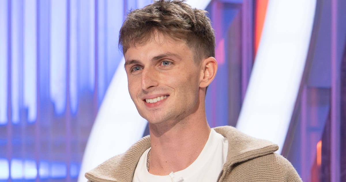 Braden Rumfelt Overcomes Career-Ending Injury To Shine on 'American Idol' With Goosebumps-Inducing Audition - Music Mayhem