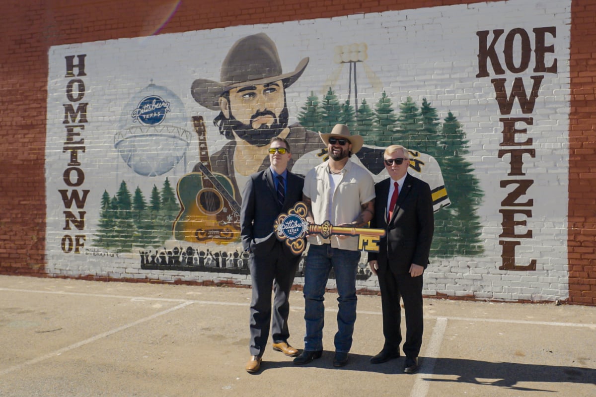 Koe Wetzel Receives Key to City of Pittsburg; Photo Courtesy of Michael Herrick