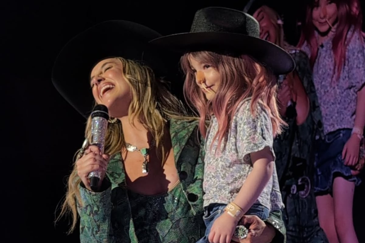 Lainey Wilson, 6-Year-Old Tessa in Australia; Photo Courtesy of Renee Perry via GoFundMe