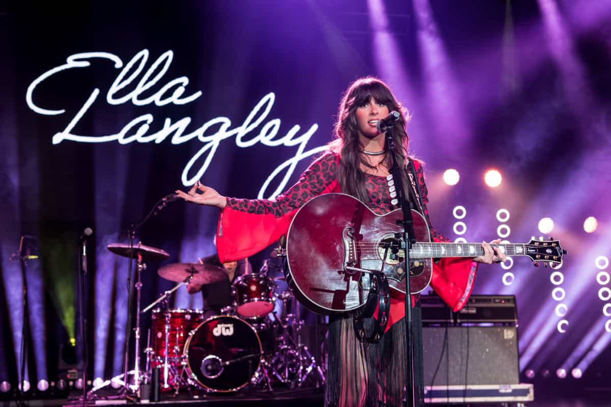 Ella Langley; Photo by Andrew Wendowski