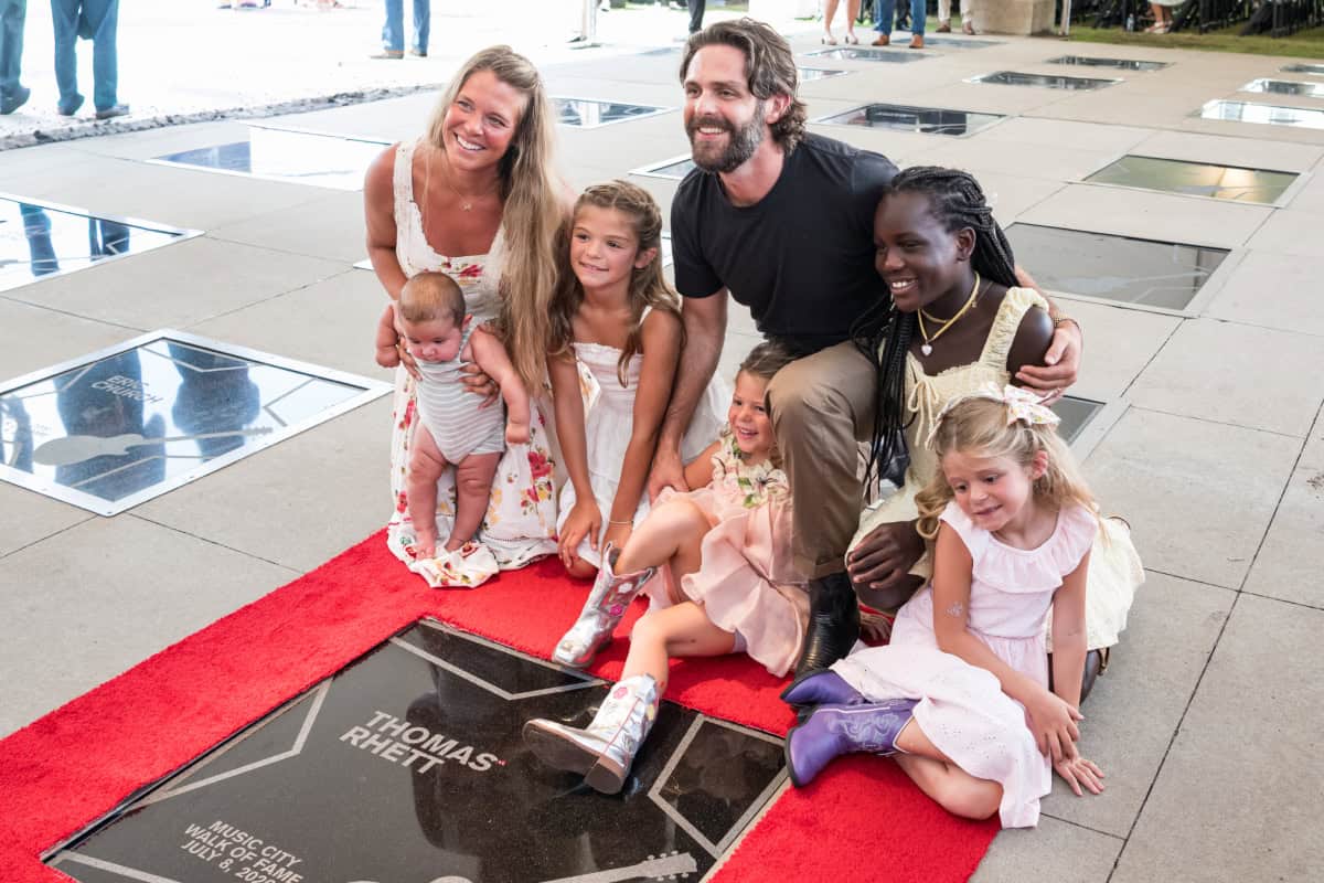 Thomas Rhett, Wife Lauren Akins and their 5 Kids; Photo by Andrew Wendowski