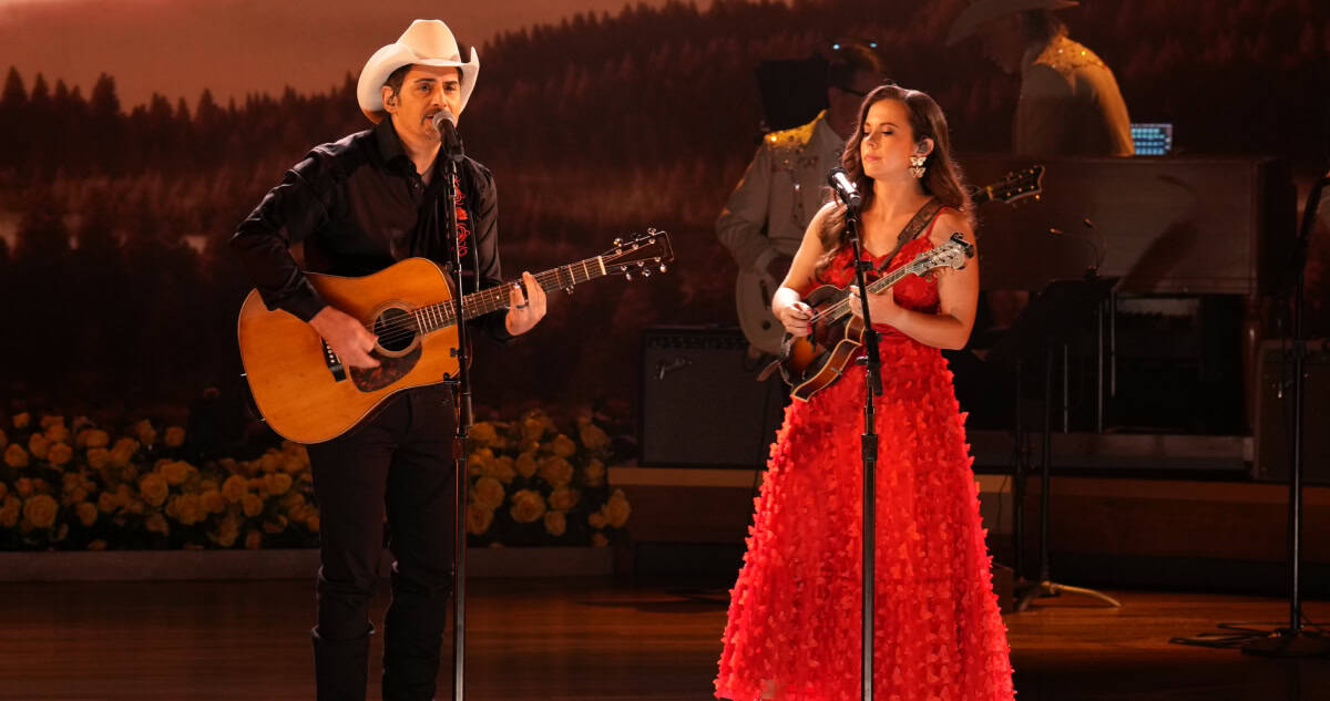 Brad Paisley And Sierra Hull Pay Tribute to Dolly Parton With Emotional Performance Of “When I Get Where I'm Going”